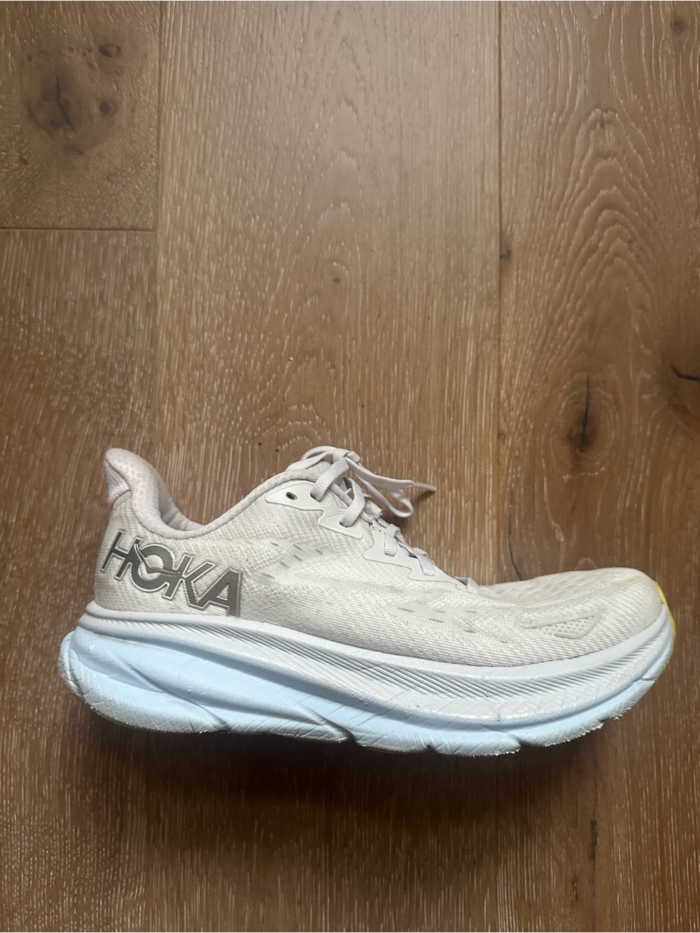 HOKA Clifton 9 Women’s Running Sneakers